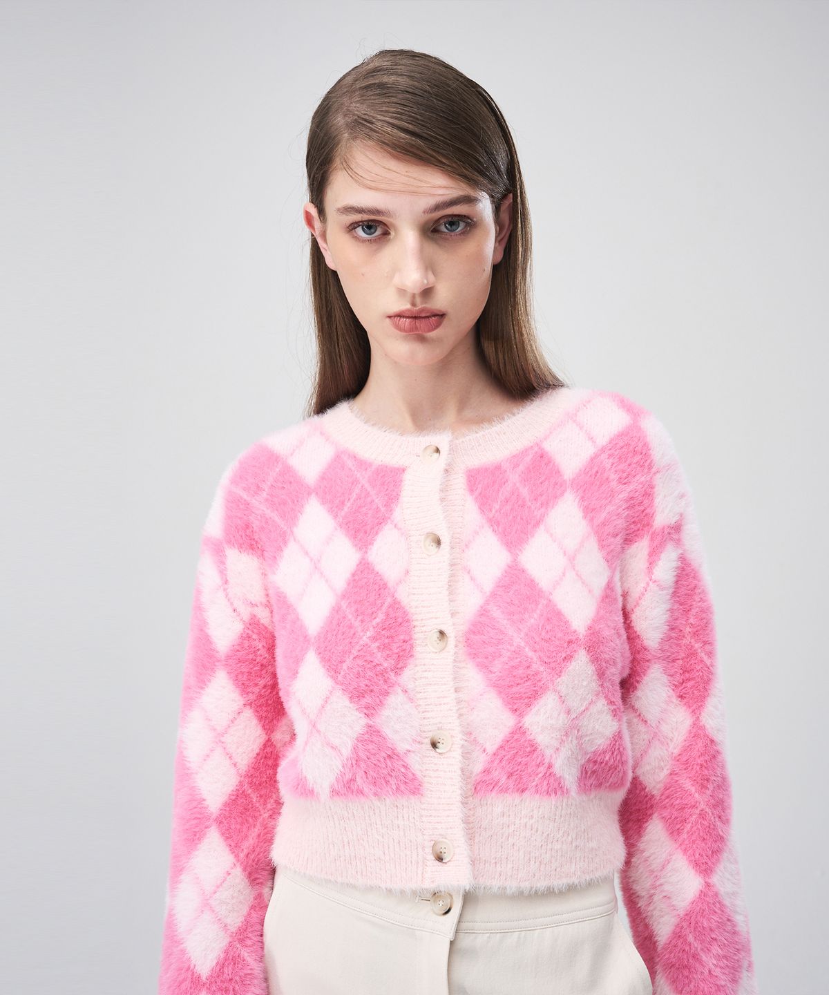 에트몽(ETMON) Argyle Fluffy Knit Cardigan  Pink
