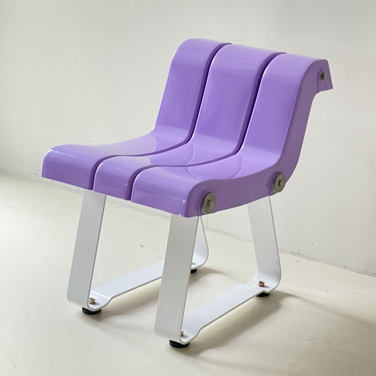 공원컴퍼니(GONGONE COMPANY) ANJOY CHAIR XS size 등받이형 라일락 색상