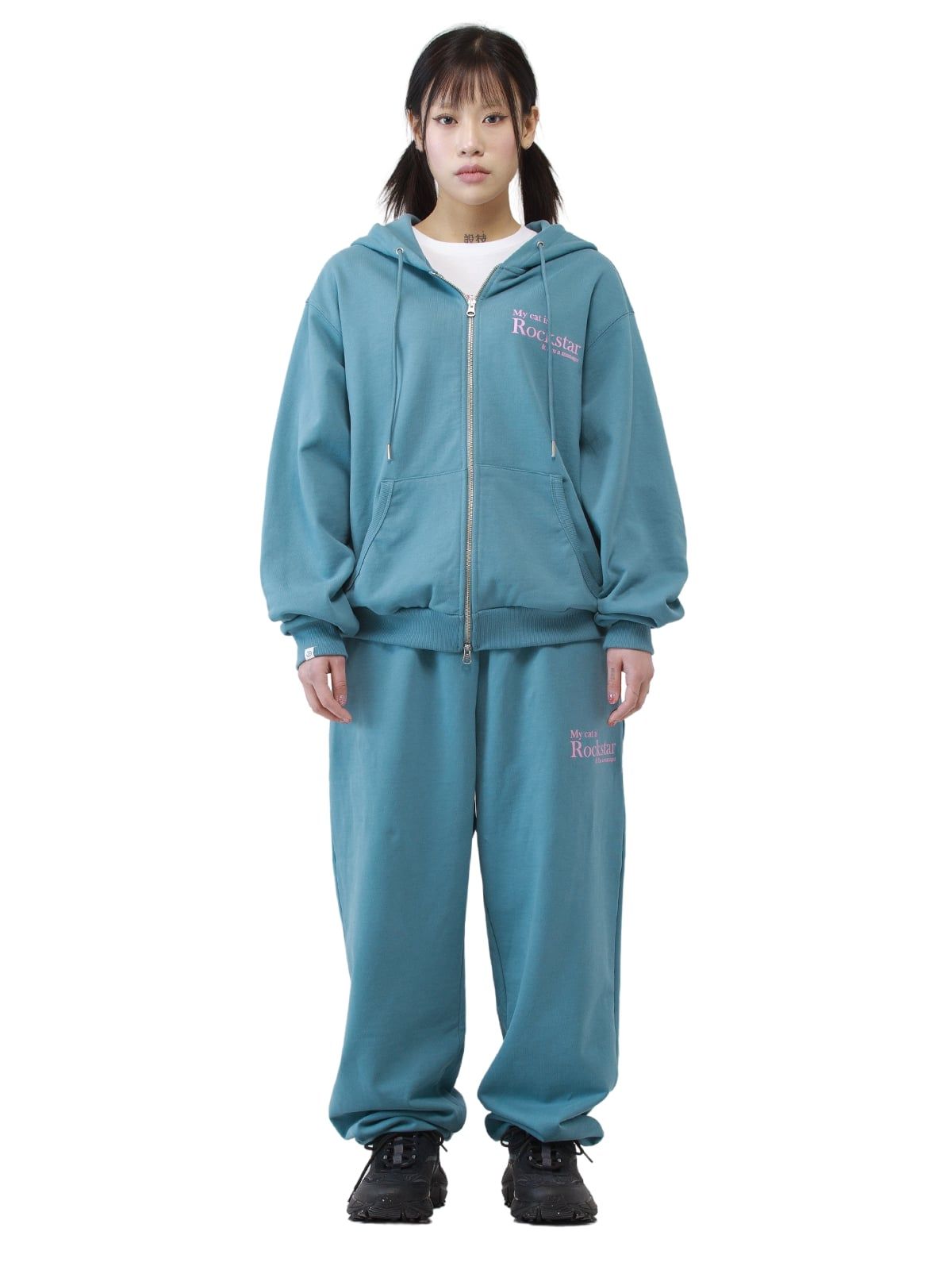 조거쉬(JOEGUSH) Smile Rockstar Sweatpants (Serenity/Baby pink)