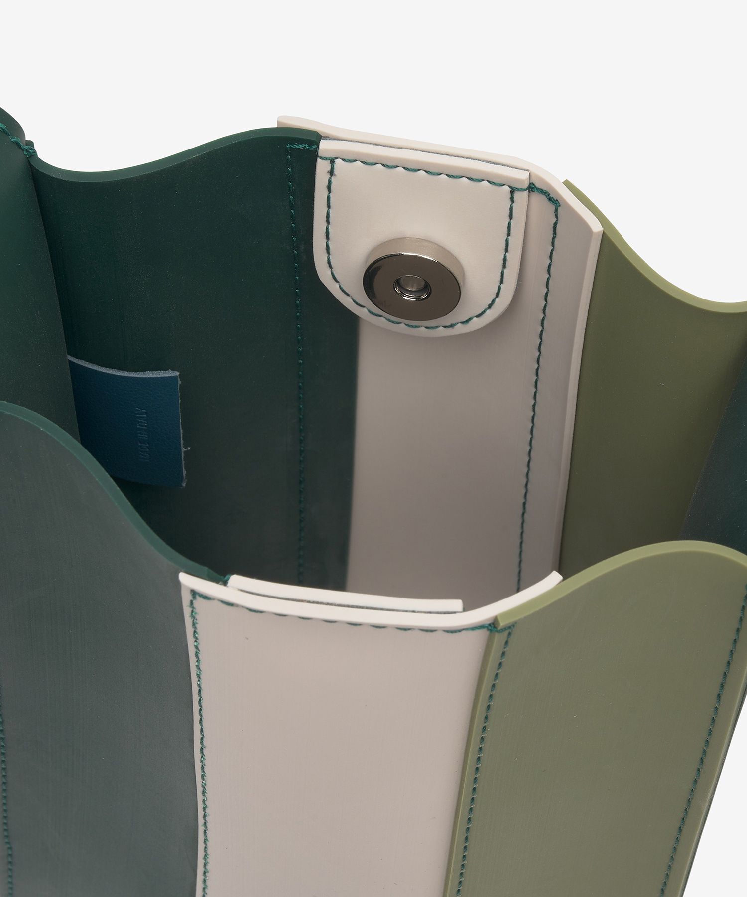 MUSINSA | SUNNEI Parallepipedo Pudding Crossbody Bag - Multi