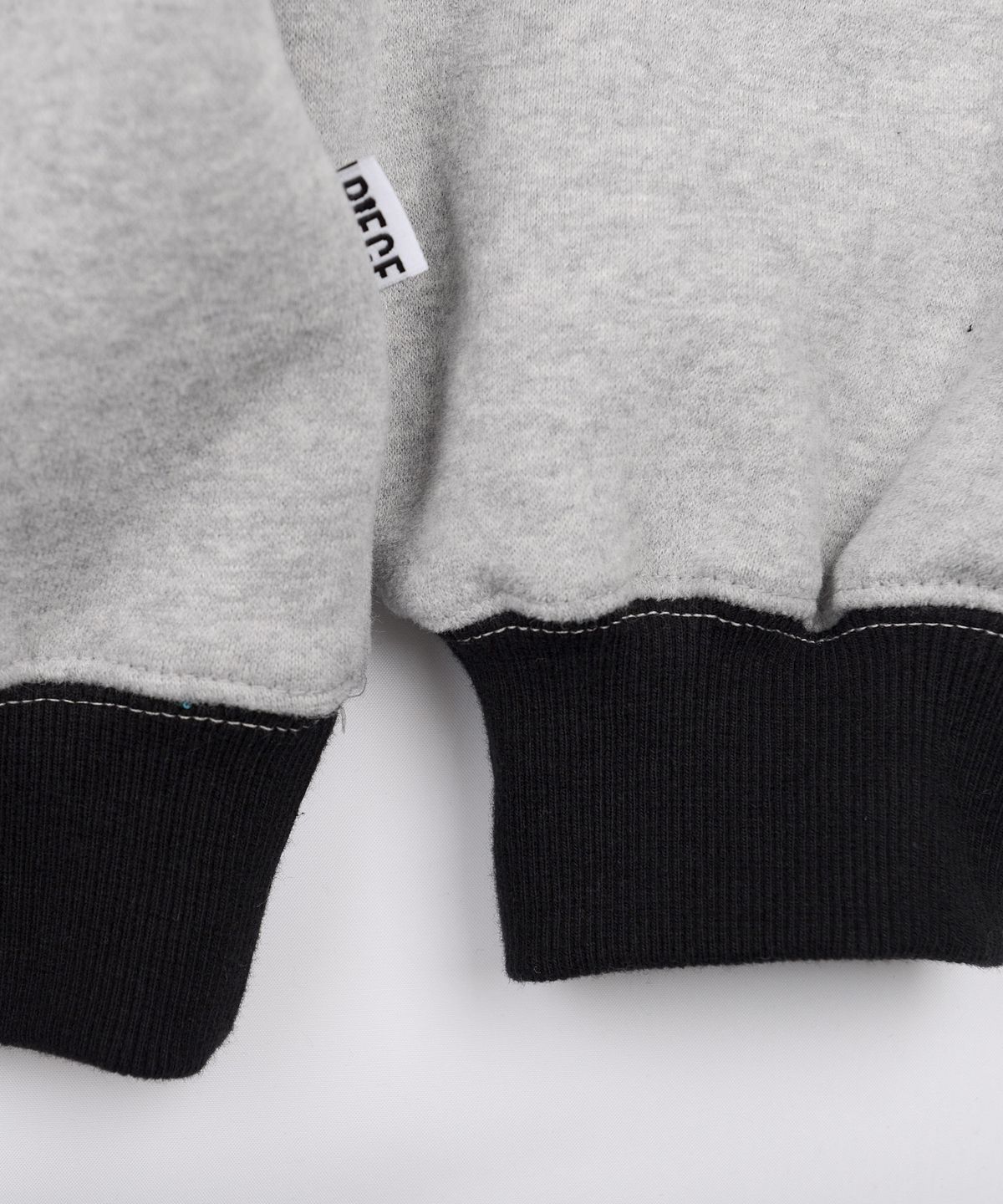 피스메이커(PIECE MAKER) PIECE TEAM HALF ZIP CREW (GREY)