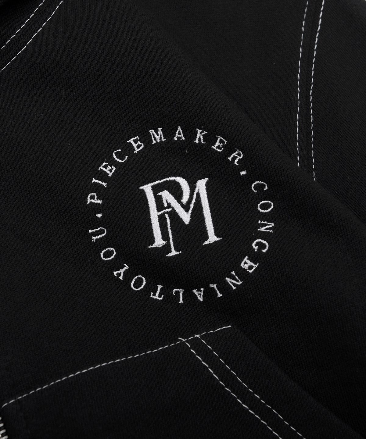 피스메이커(PIECE MAKER) STITCH CROP ZIP HOODIE (BLACK)