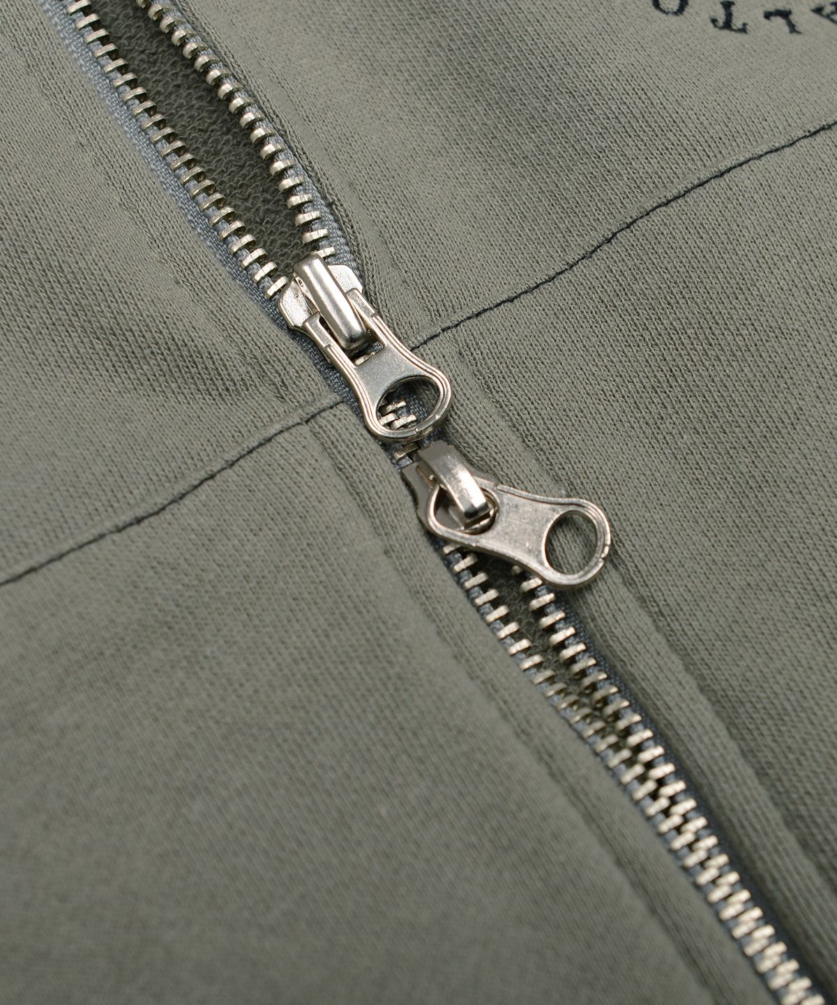 피스메이커(PIECE MAKER) STITCH CROP ZIP HOODIE (OLIVE)
