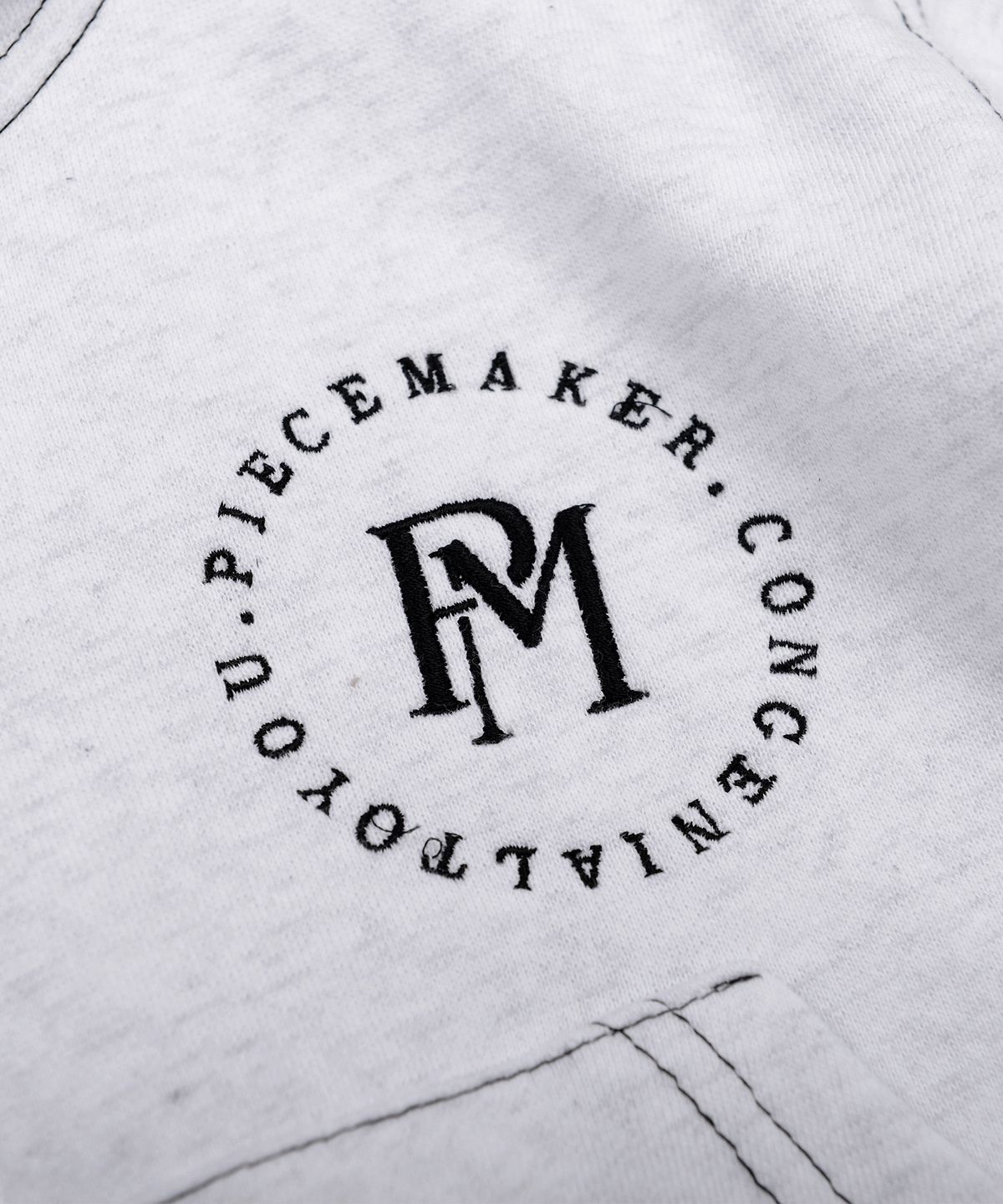 피스메이커(PIECE MAKER) STITCH CROP ZIP HOODIE (WHITE MELANGE)