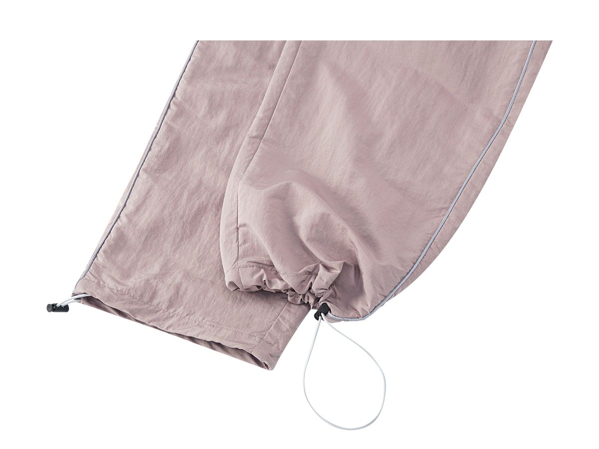 조거쉬(JOEGUSH) My cat is Rockstar Nylon Track pants (Baby Pink)