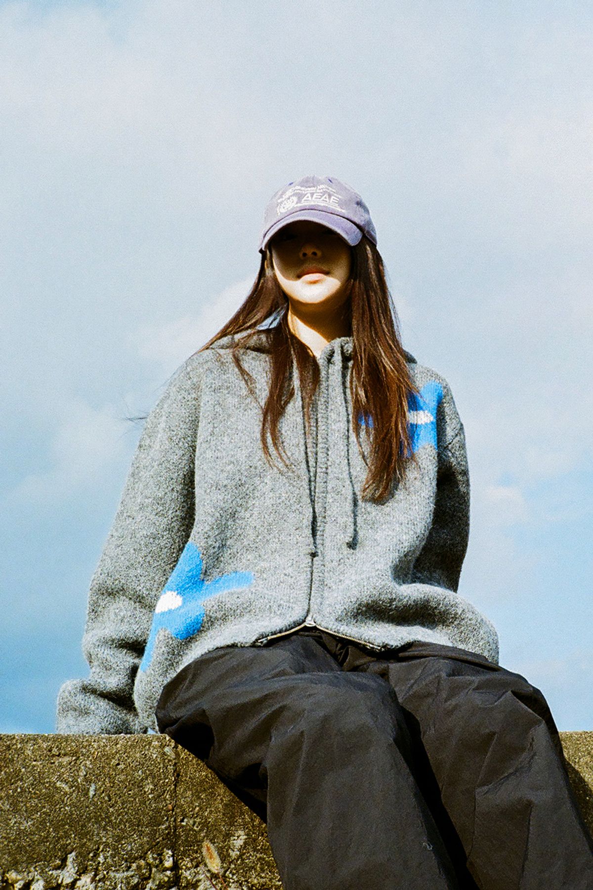 에이이에이이(AEAE) Daisy Knit Hoodie - [C. GREY]