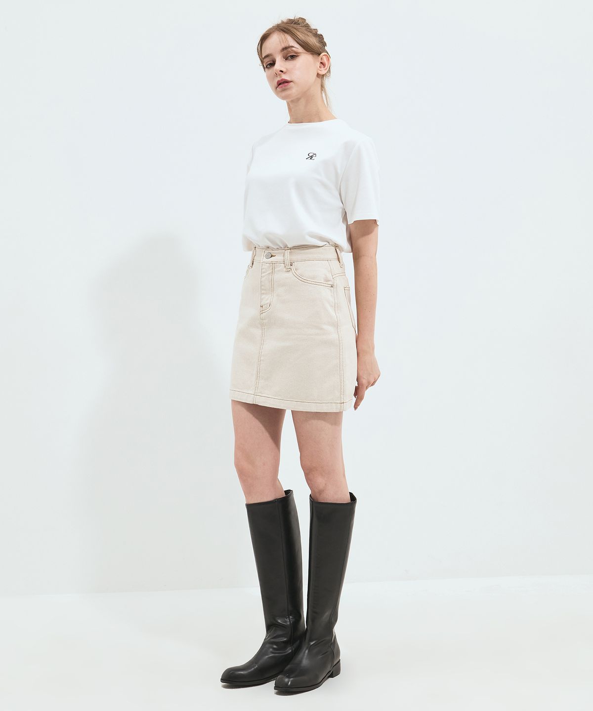 솔트앤초콜릿(SALT AND CHOCOLATE) SAC 로고 오버핏 실켓 티셔츠 아이보리 4W2231202