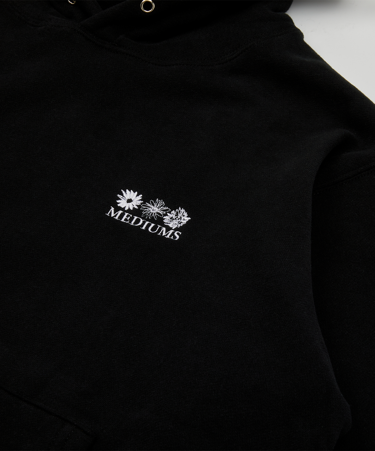 미디엄스(MEDIUMS) Sunflowers Hoodie - Black (해바라기 후드티)