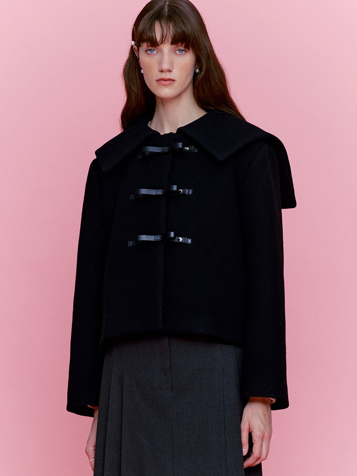 비뮤즈맨션(BEMUSE MANSION) Ribbon button sailor half coat - Khaki beige