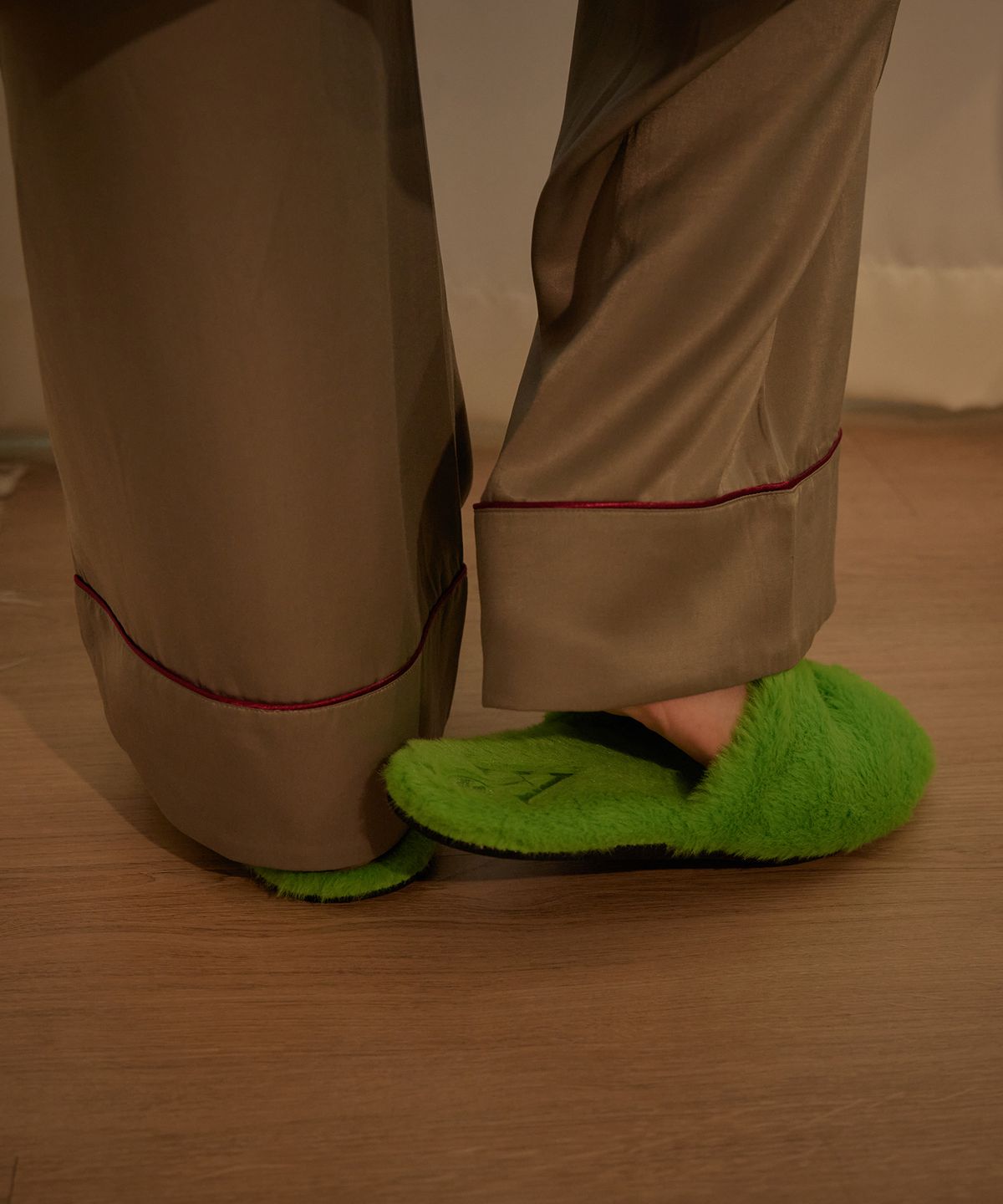 아템포(ATEMPO) FUR ROOM SHOES_light green