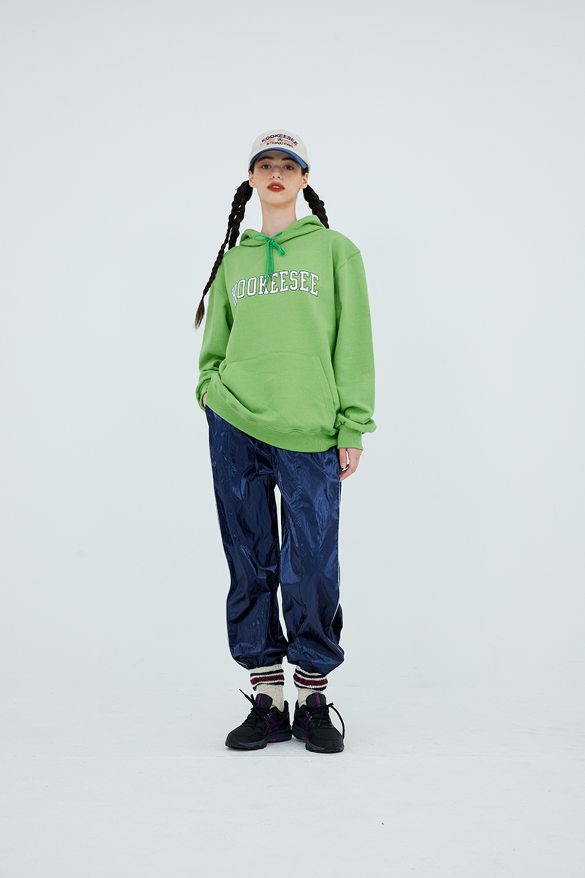 쿠키시(KOOKEESEE) 쿠키시 로고 프린팅 후디_연두