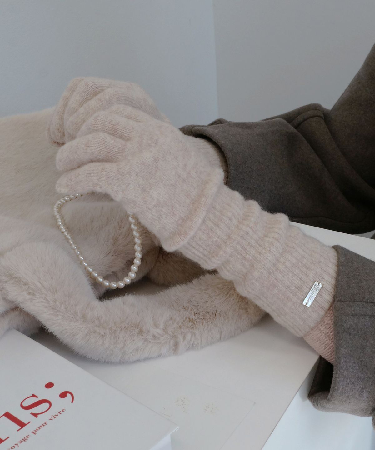 치스치스(CHISCHIS) SIMPLE LONG GLOVES [OATMEAL]
