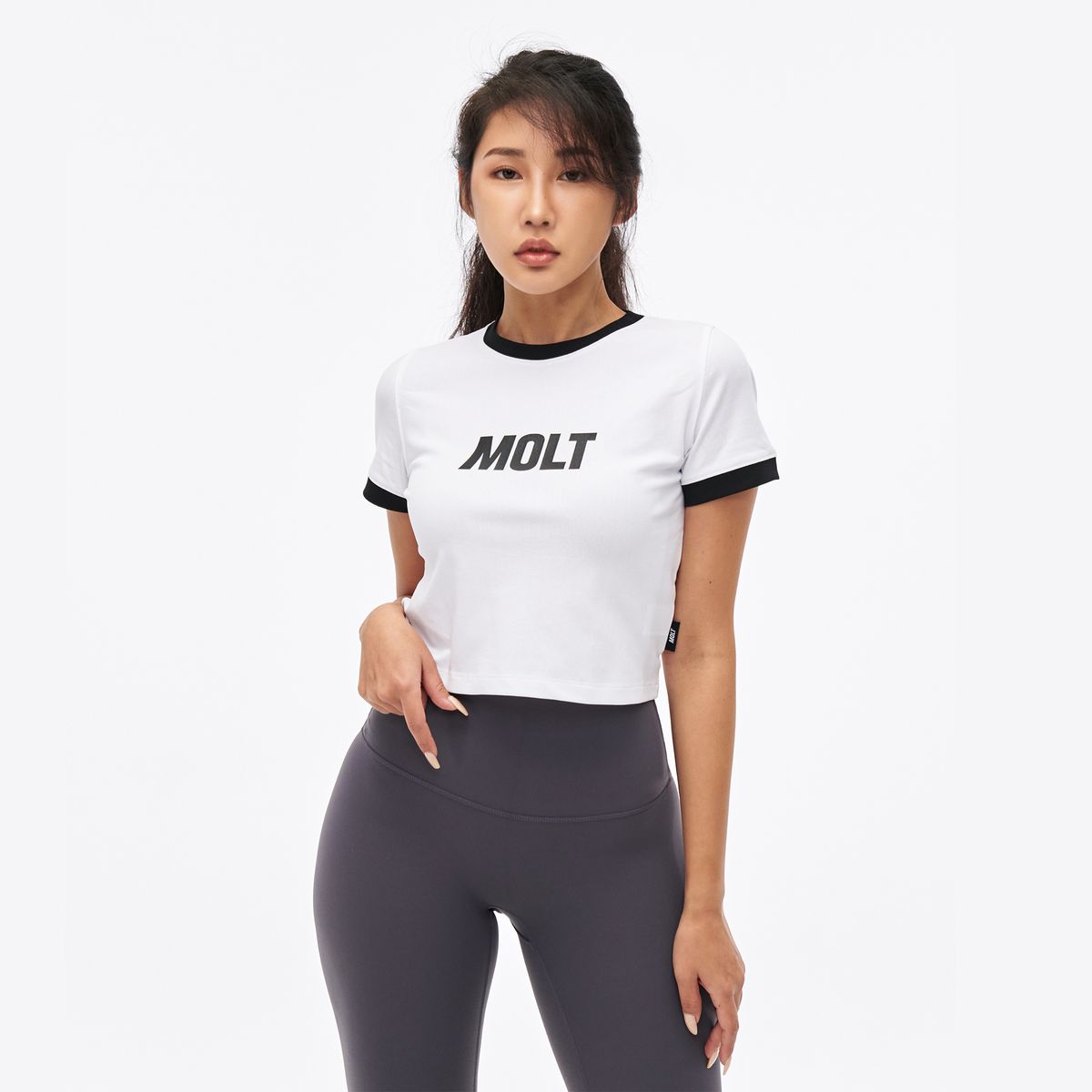 몰트(MOLT) Main 로고 배색 크롭티(화이트)