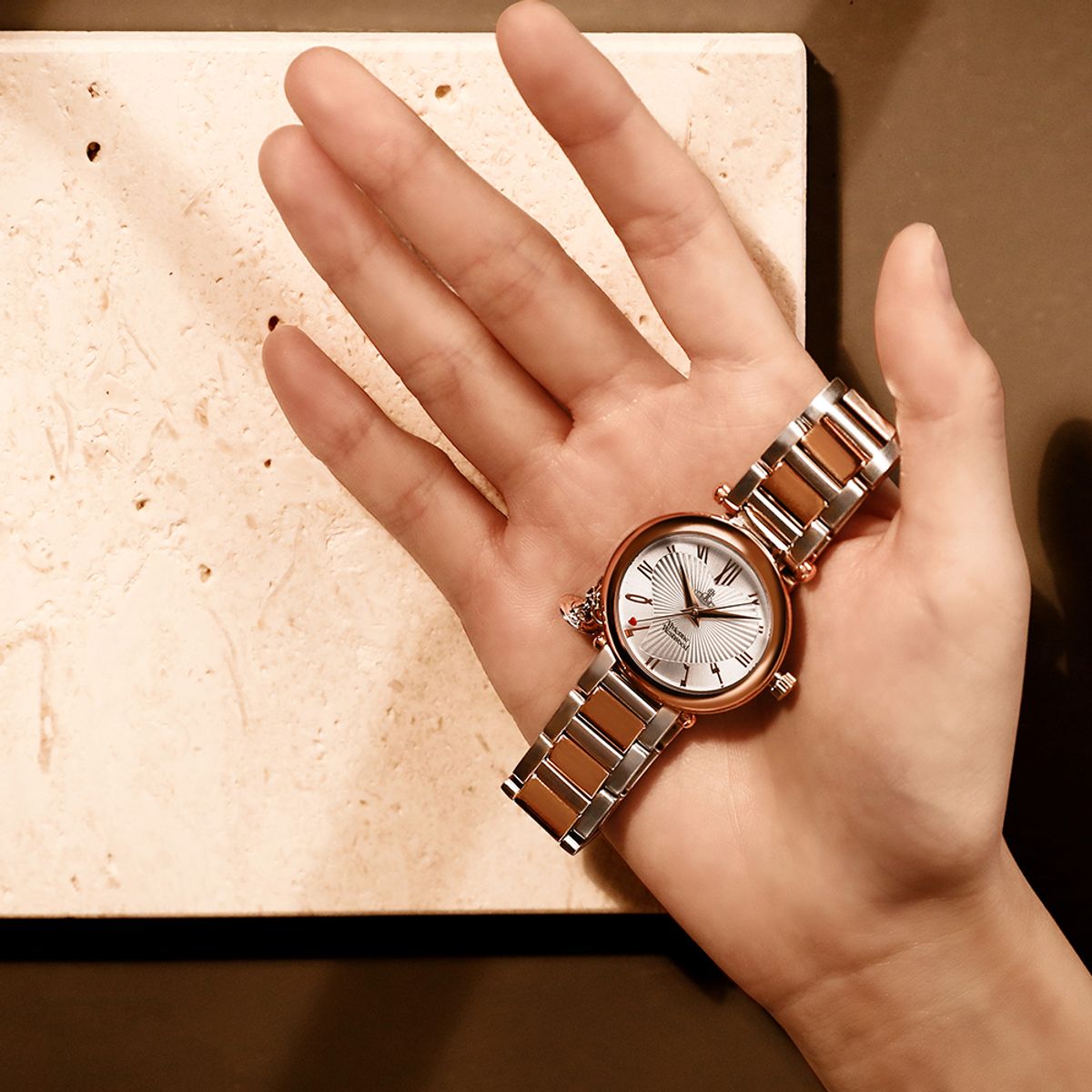 비비안 웨스트우드 시계(VIVIENNE WESTWOOD WATCH) Mother Orb VV006PRSSL