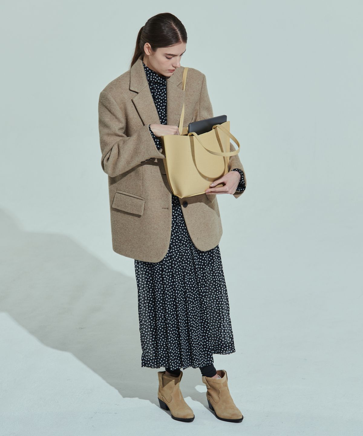 결(GYEOL) RIKO-SHOPPER_CROC (Mellow Yellow)
