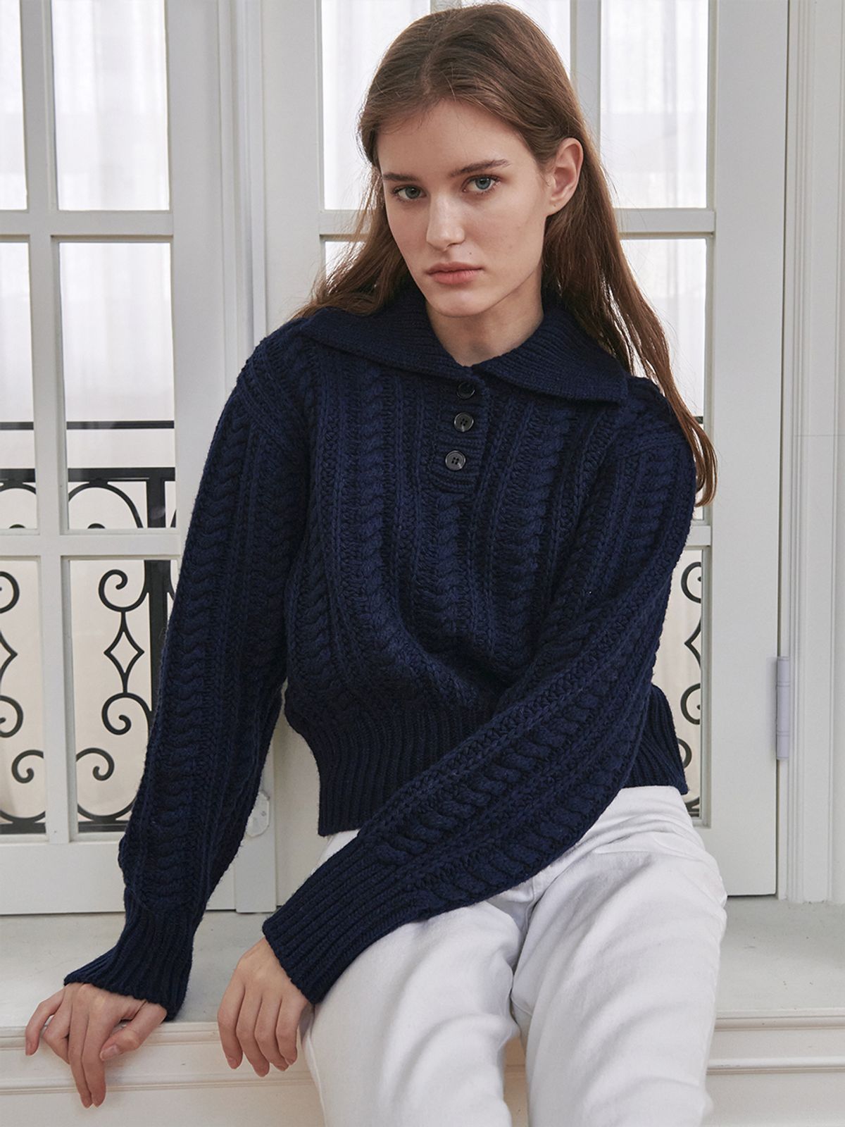 누브(NOUVE) Cable Collar Wool Knit - Navy