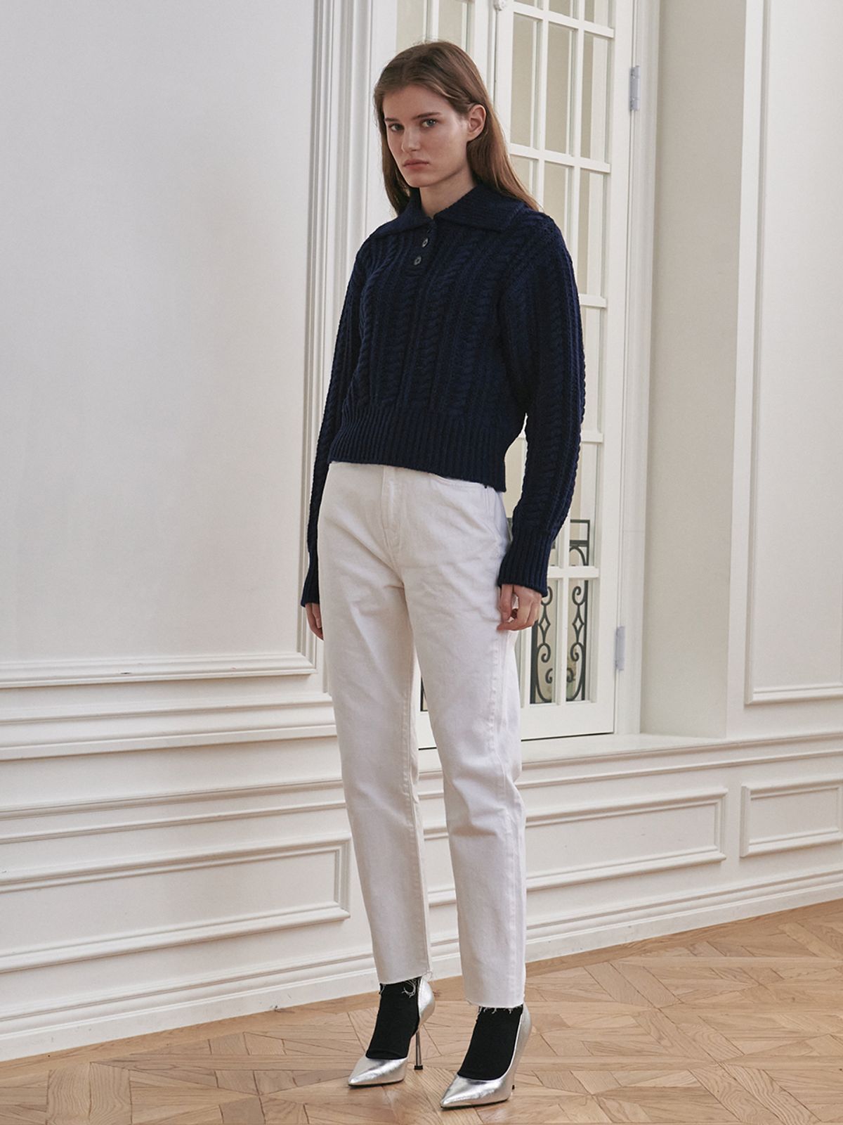 누브(NOUVE) Cable Collar Wool Knit - Navy