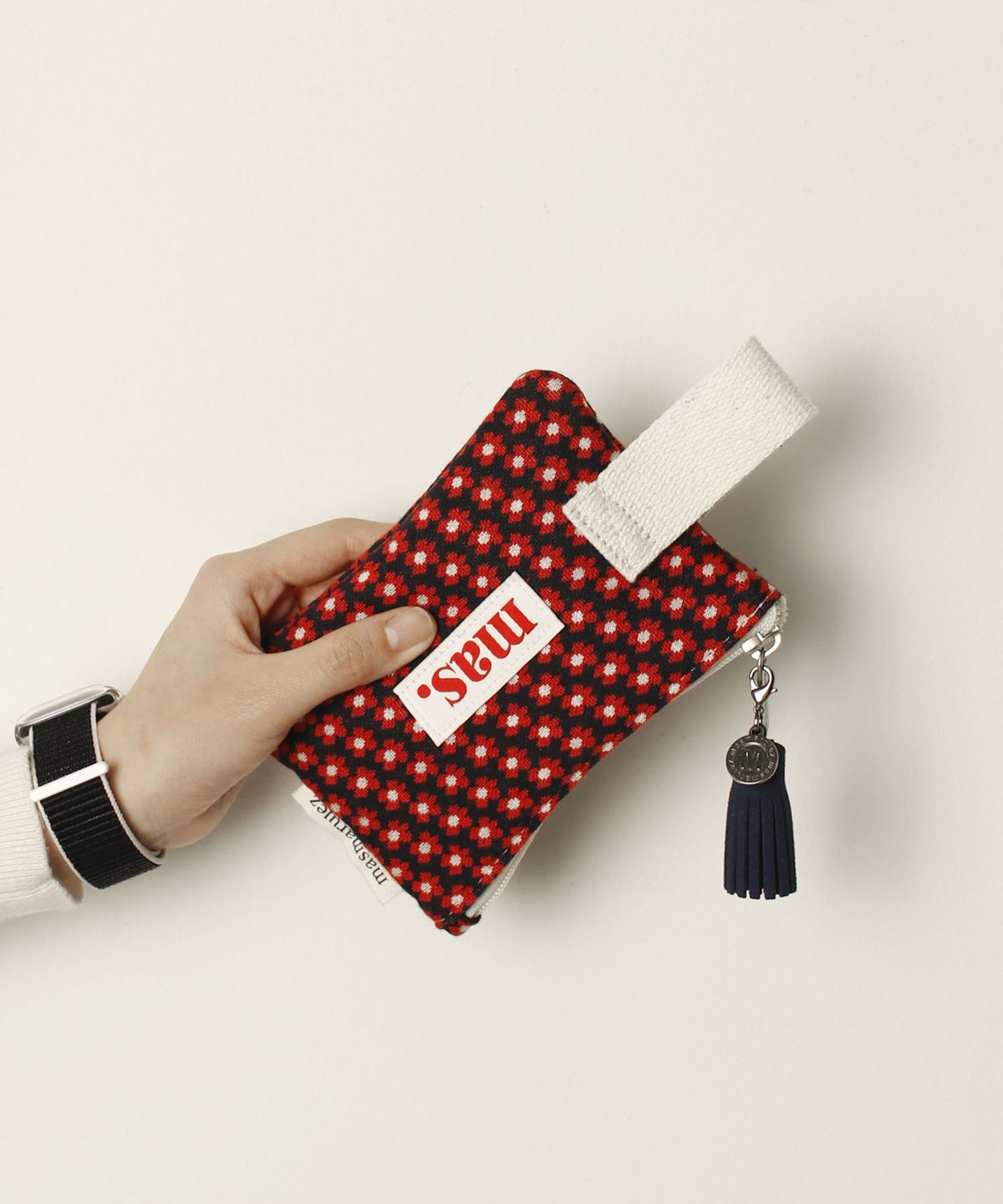 마스마룰즈(MASMARULEZ) Mini strap pouch _ 니트 스몰플라워 레드