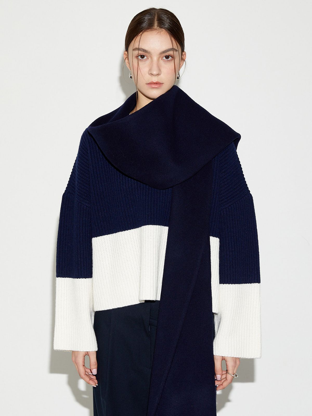 르이엘(LE YIEL) Color Block Wool Crop Knit Top 컬러 블럭 울 크롭 니트 탑