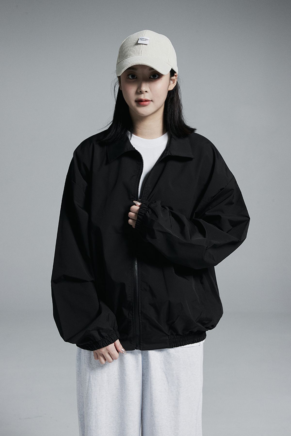 어퍼스트로피 콤마(APOSTROPHE COMMA) 하프폴드 라벨 코듀로이 볼캡 (베이지)