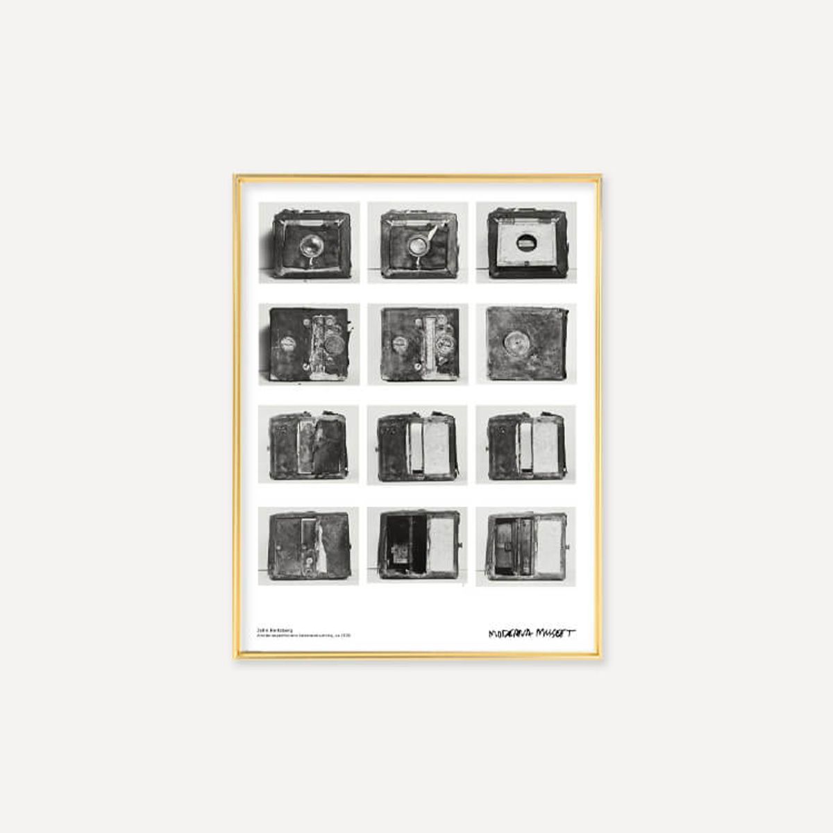 그릿시즌(GREET SEASON) 존 허츠버그 Andree expeditions camera gear (액자 포함)