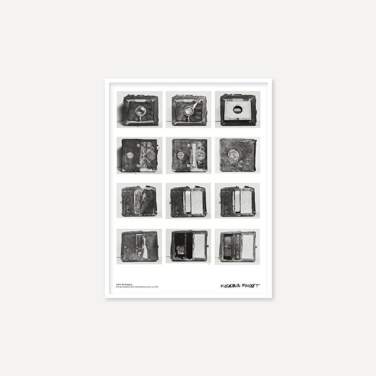 그릿시즌(GREET SEASON) 존 허츠버그 Andree expeditions camera gear (액자 포함)