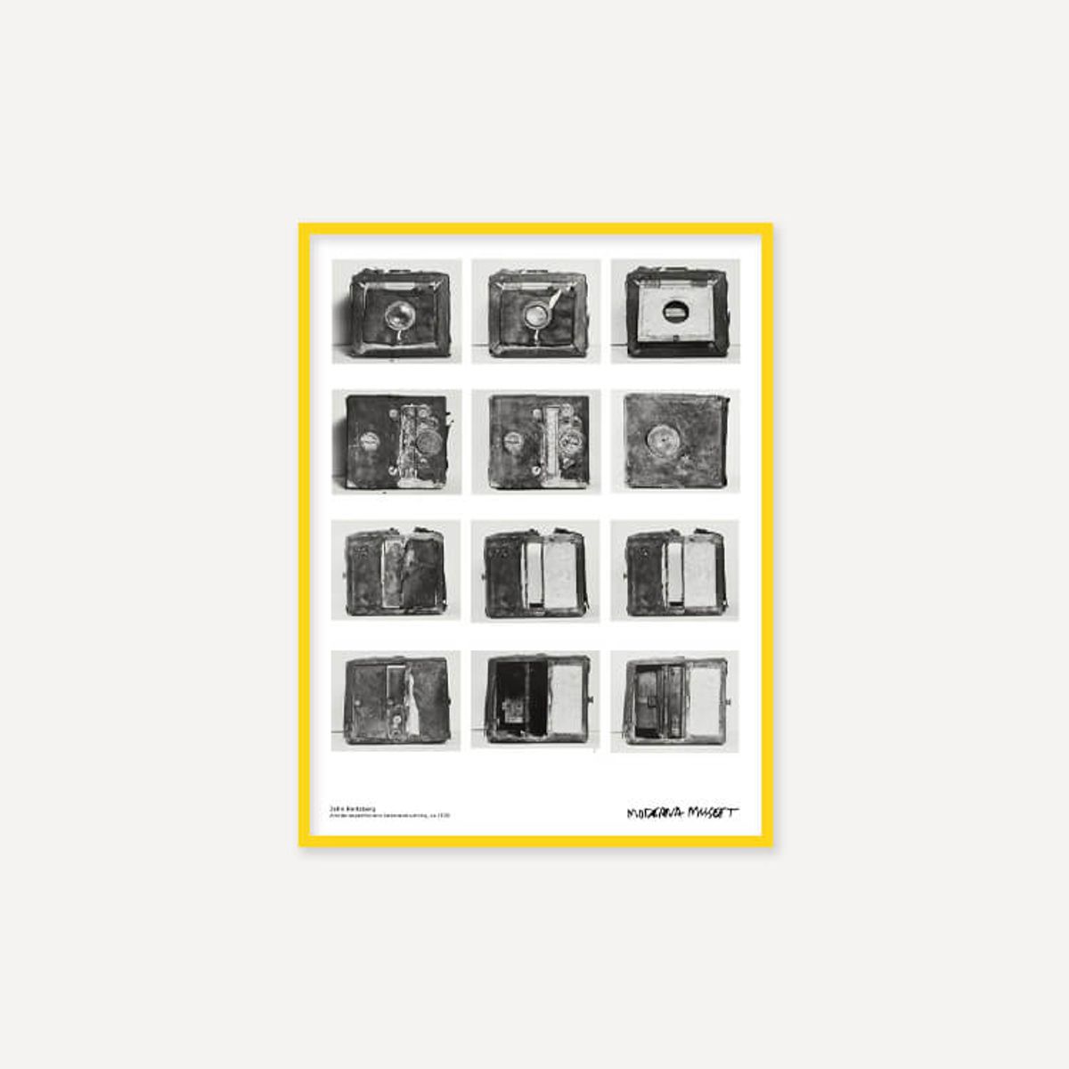 그릿시즌(GREET SEASON) 존 허츠버그 Andree expeditions camera gear (액자 포함)