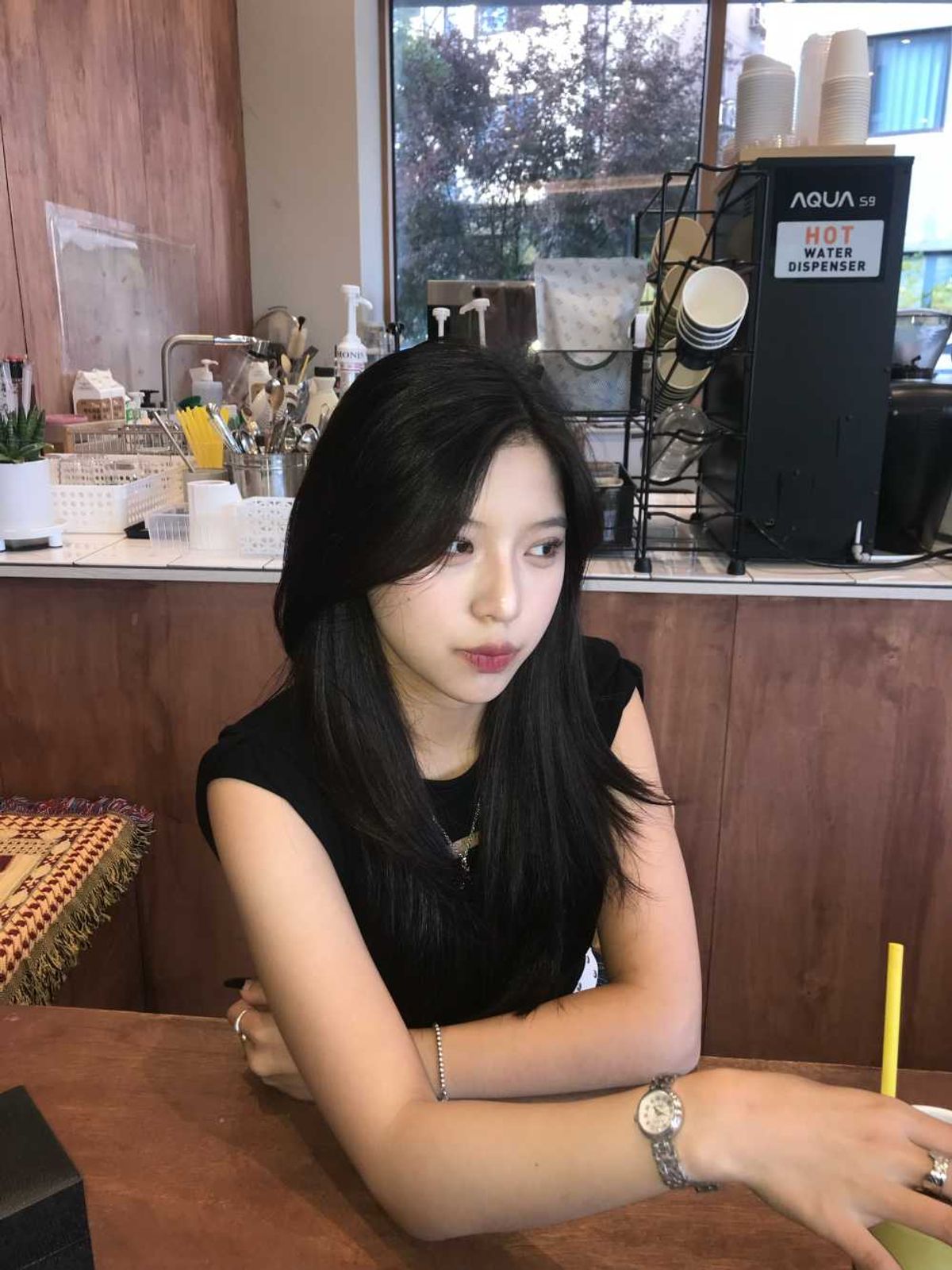디유아모르(DIEUAMOUR) 여성 메탈밴드시계 루체 DAW3602M-SW