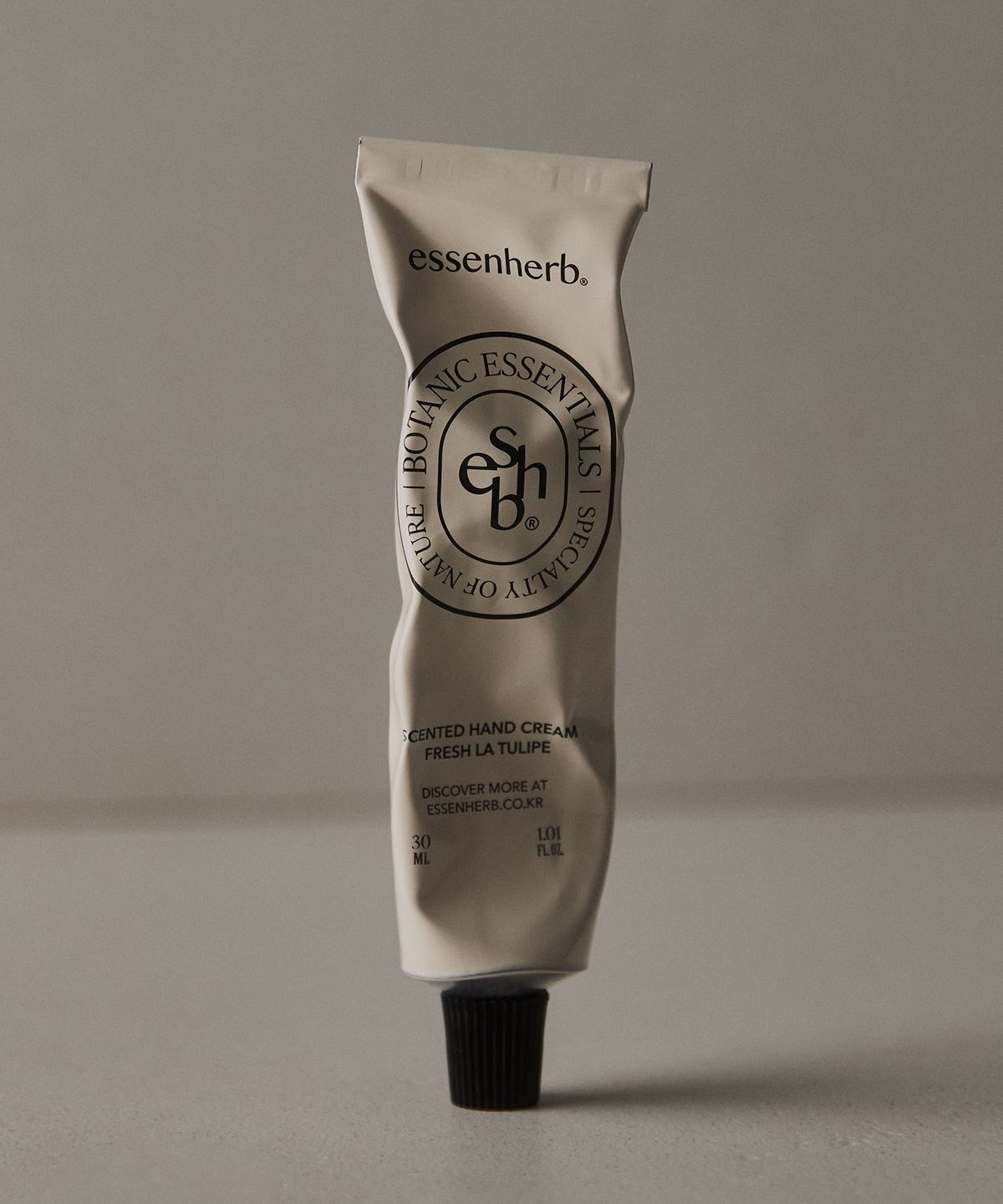 에센허브(ESSENHERB) 센티드 핸드 크림 30ml - 프레쉬 라튤립