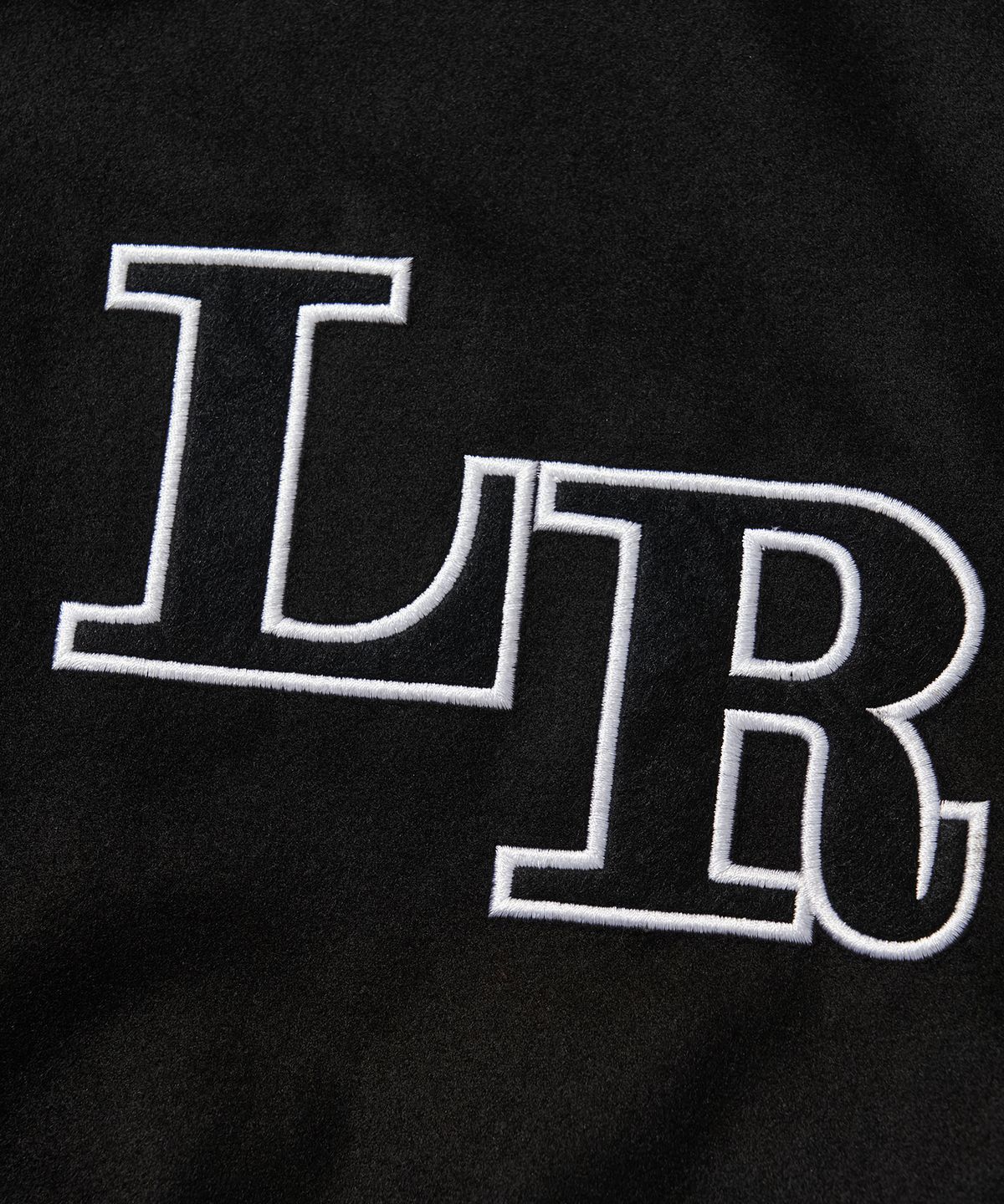 리베레(LIBERE) LIBERE VARSITYJACKET / BLACK