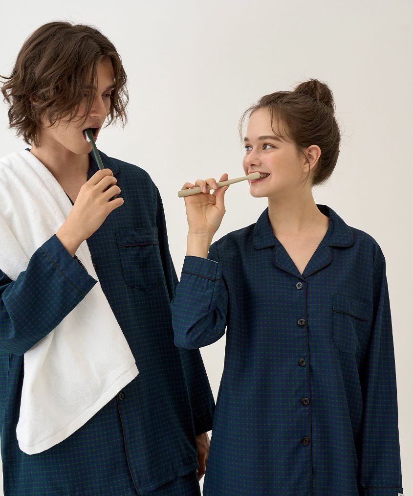 MUSINSA公式 | DOSSY Silk Fit Libre Long Sleeve Couple Pajamas Set