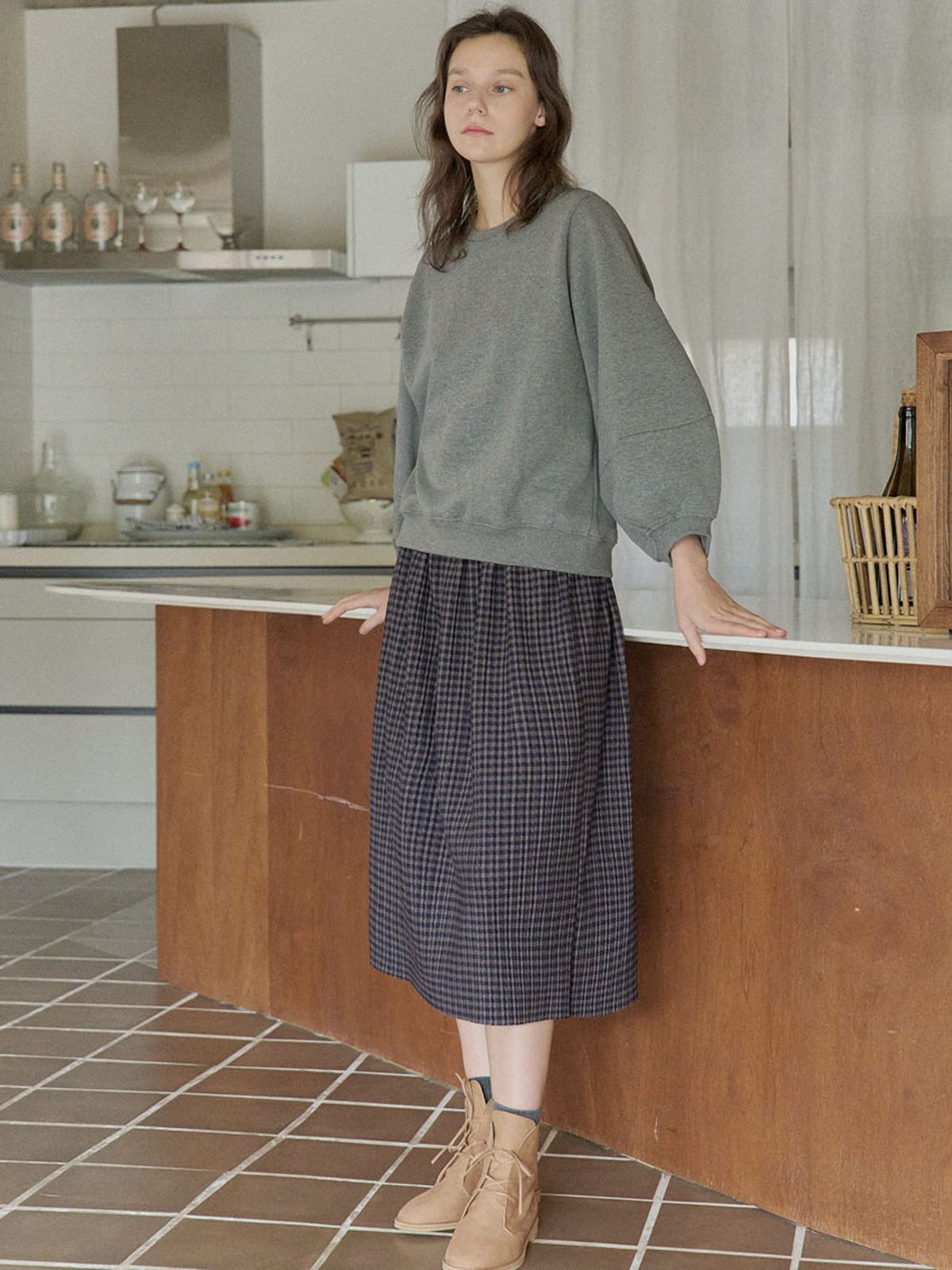 아방(AVANT-G) Check Pleated Banding Skirt - NAVY