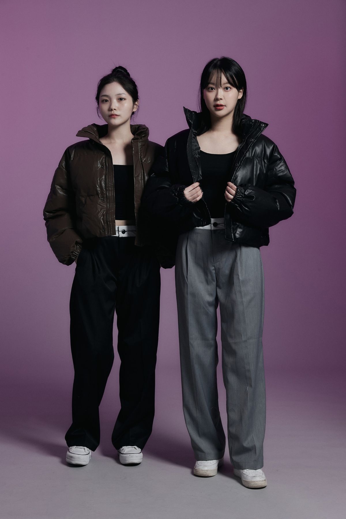 어퍼스트로피 콤마(APOSTROPHE COMMA) 라벨 포인트 와이드 슬렉스 팬츠 (블랙)