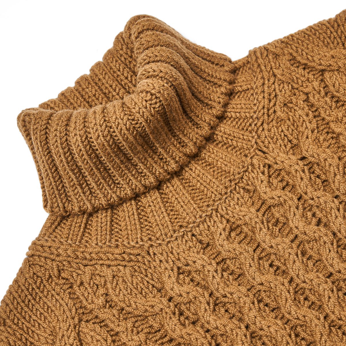 베르노(VERNO) Fisherman Turtle-neck Knit Camel