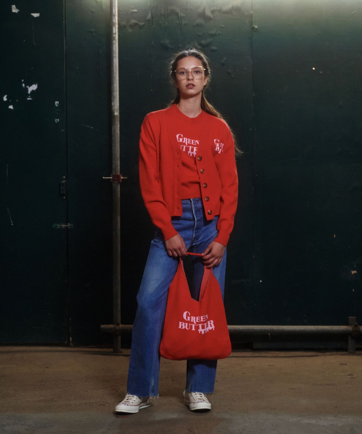 그린버터(GREENBUTTER) Lettering knit vest (Red)