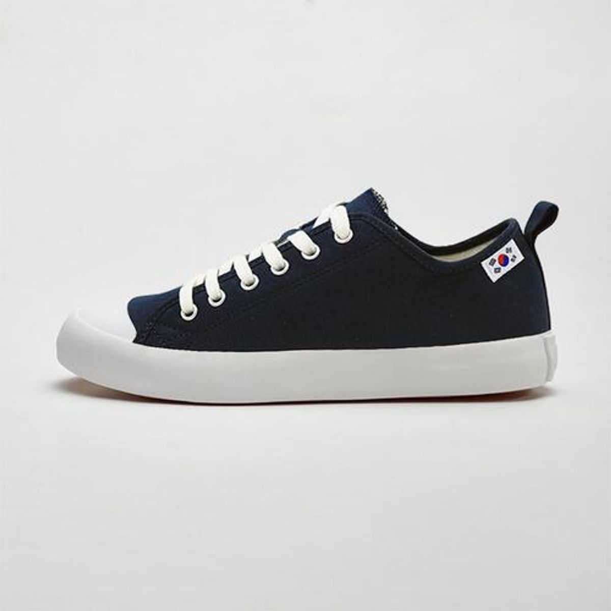 라카이(LAKAI) KR 라라 스니커즈