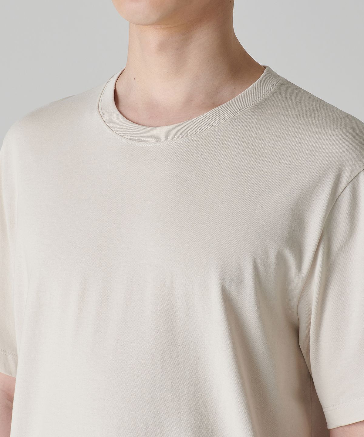 무신사 스탠다드(MUSINSA STANDARD) [쿨탠다드] 베이식 크루 넥 티셔츠 [에크루]