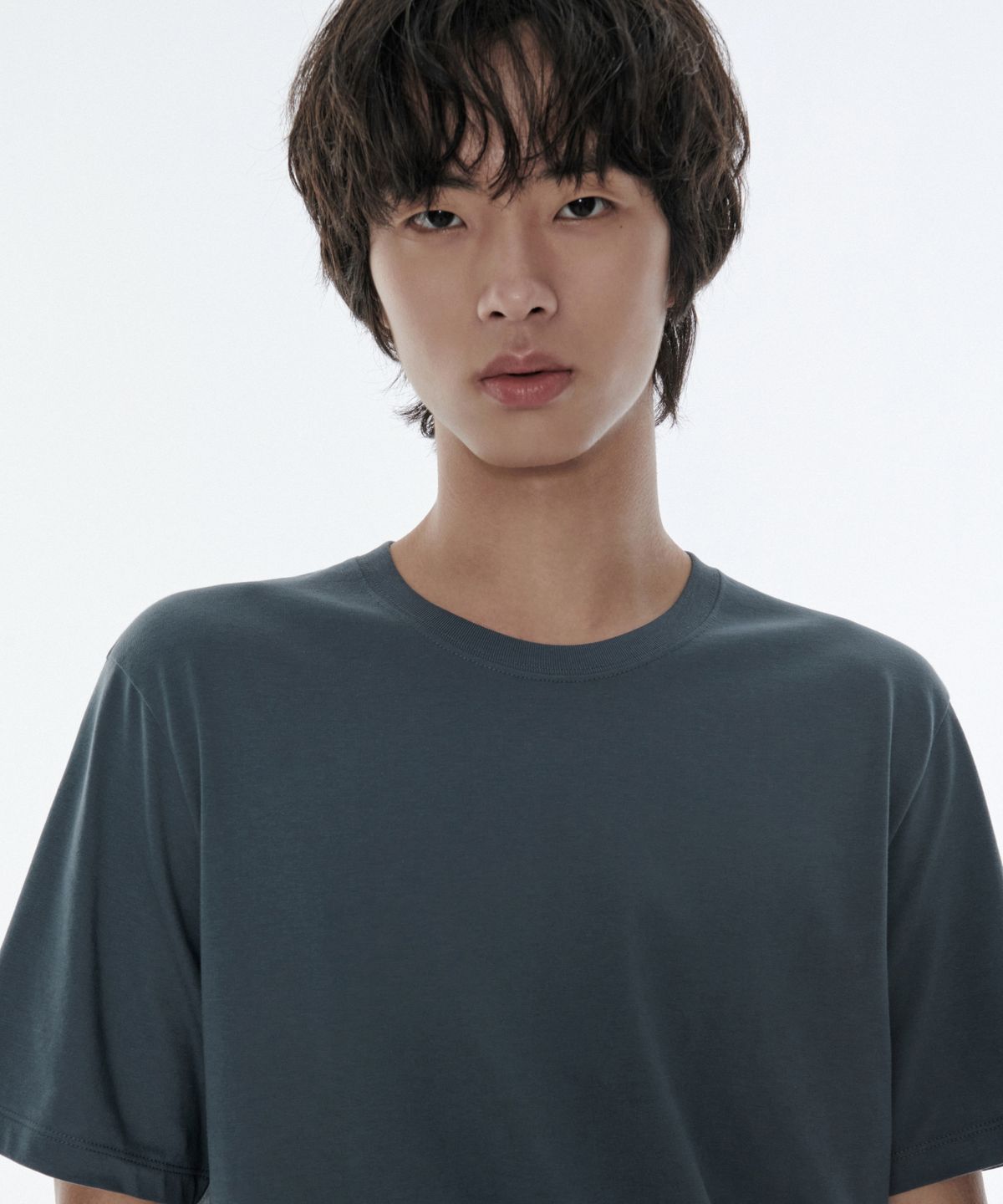 무신사 스탠다드(MUSINSA STANDARD) [쿨탠다드] 베이식 크루 넥 티셔츠 [피콕 블루]