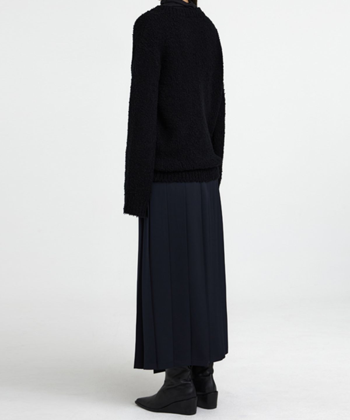 유스(YOUTH) Womens Brushed Sweater