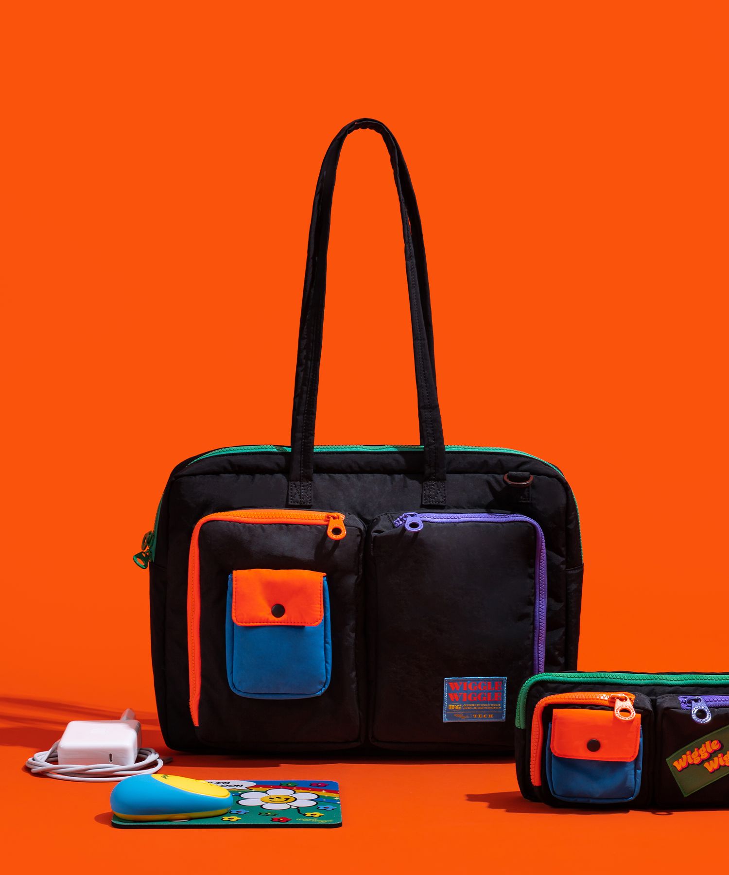 MUSINSA | WIGGLE WIGGLE Laptop 2-Way Bag - Black