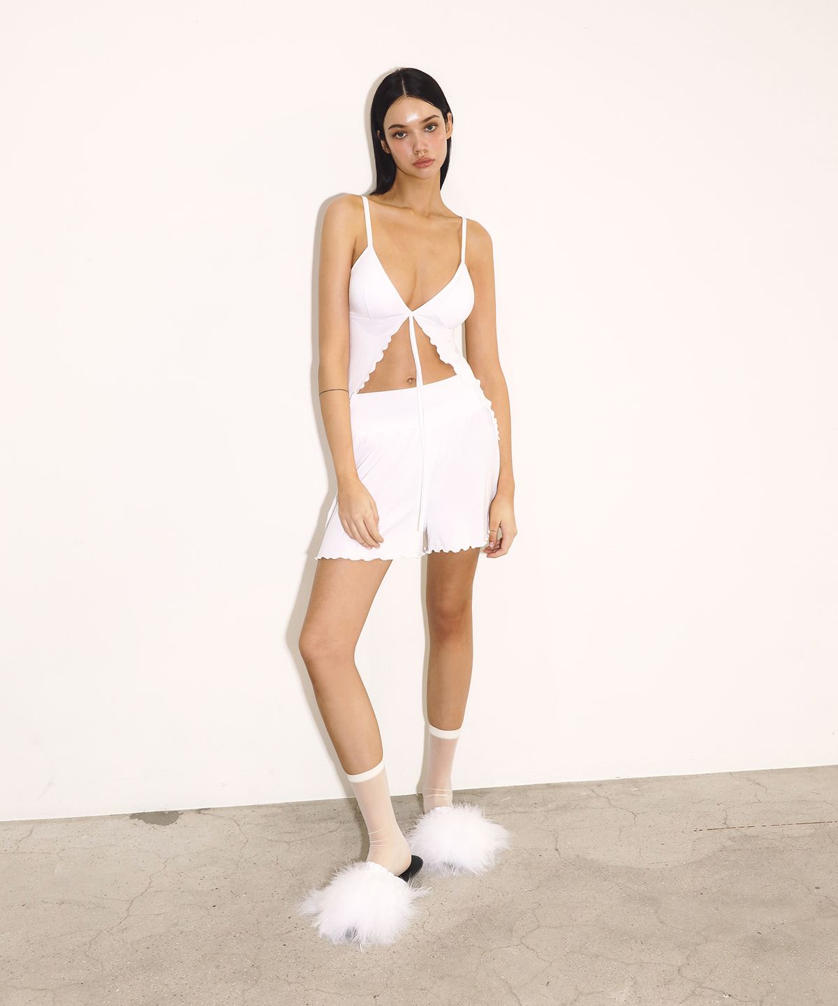 비나제이(VINAJ) 웨이브 쇼츠 (White)