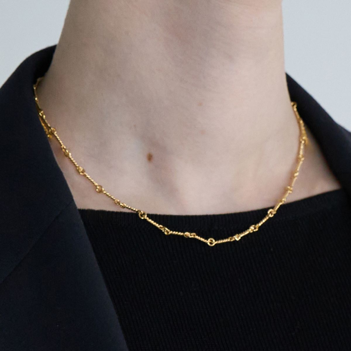 스틸 인스턴트(STILL INSTANT) Round Hole & Forms - Necklace 12 (2colors)