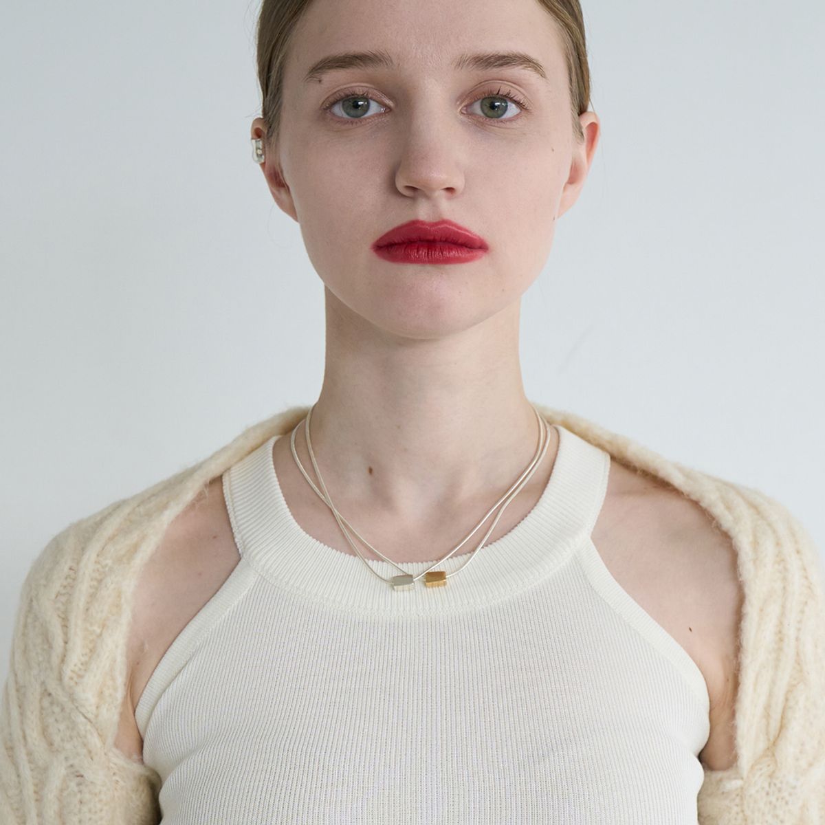 스틸 인스턴트(STILL INSTANT) Round Hole & Forms - Necklace 08 (2colors)