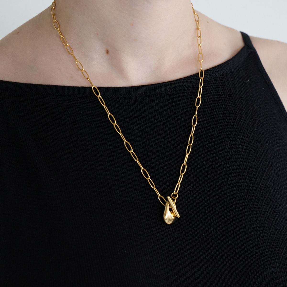 스틸 인스턴트(STILL INSTANT) Round Hole & Forms - Necklace 03 (2colors)