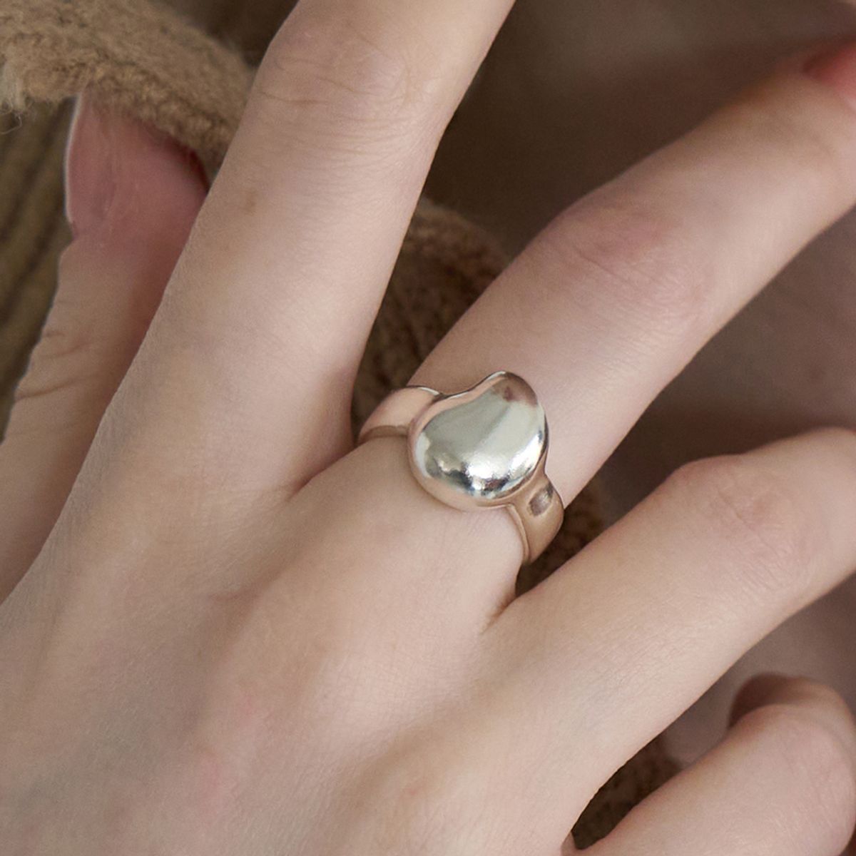 스틸 인스턴트(STILL INSTANT) Round Hole & Forms - Ring 01 (2colors)