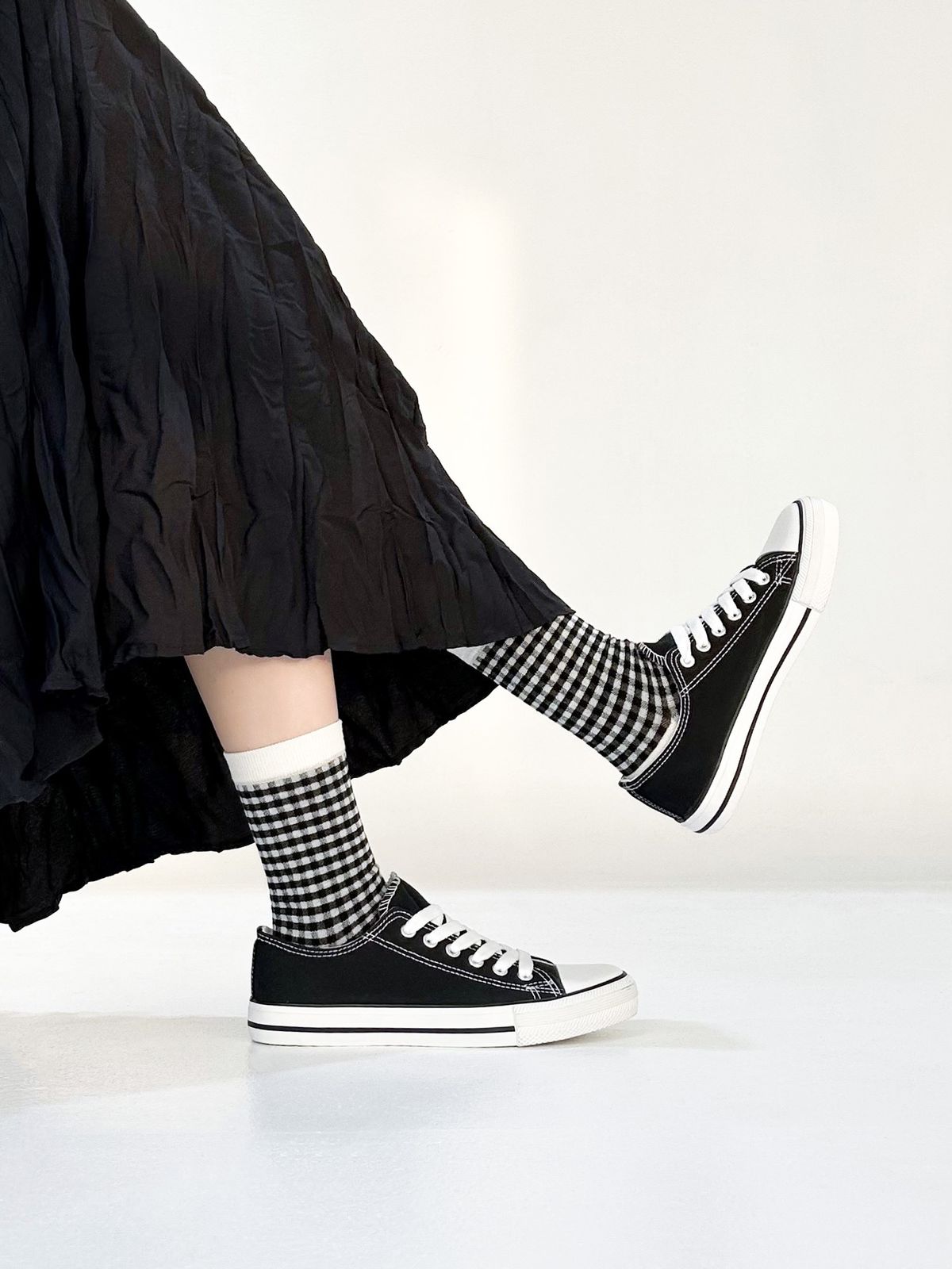 옐로우삭스(YELLOWSOCKS) 스몰 깅엄 체크 블랙