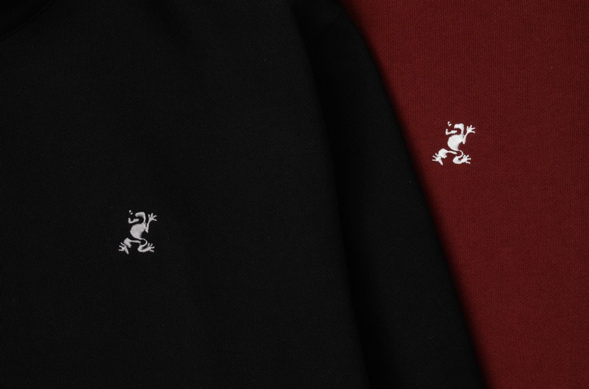 에디블렛(EDIBLET) 미니 에디 로고자수 반짚업 SWEAT SHIRT - BURGUNDY-
