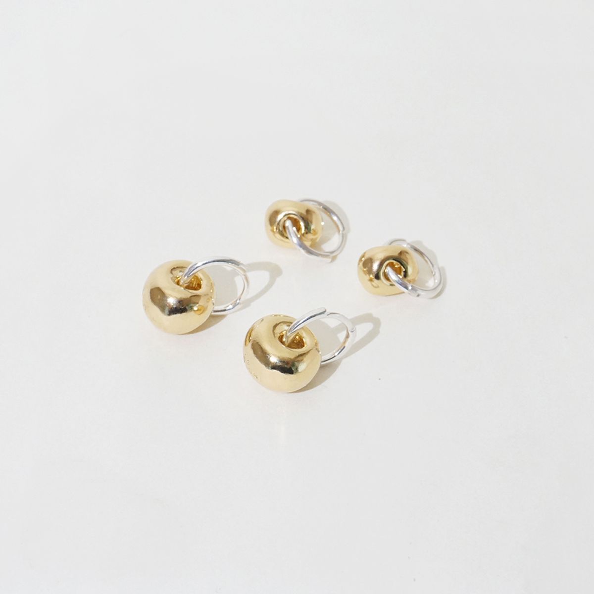 스틸 인스턴트(STILL INSTANT) Round Hole & Forms - Earring 02 (3colors)