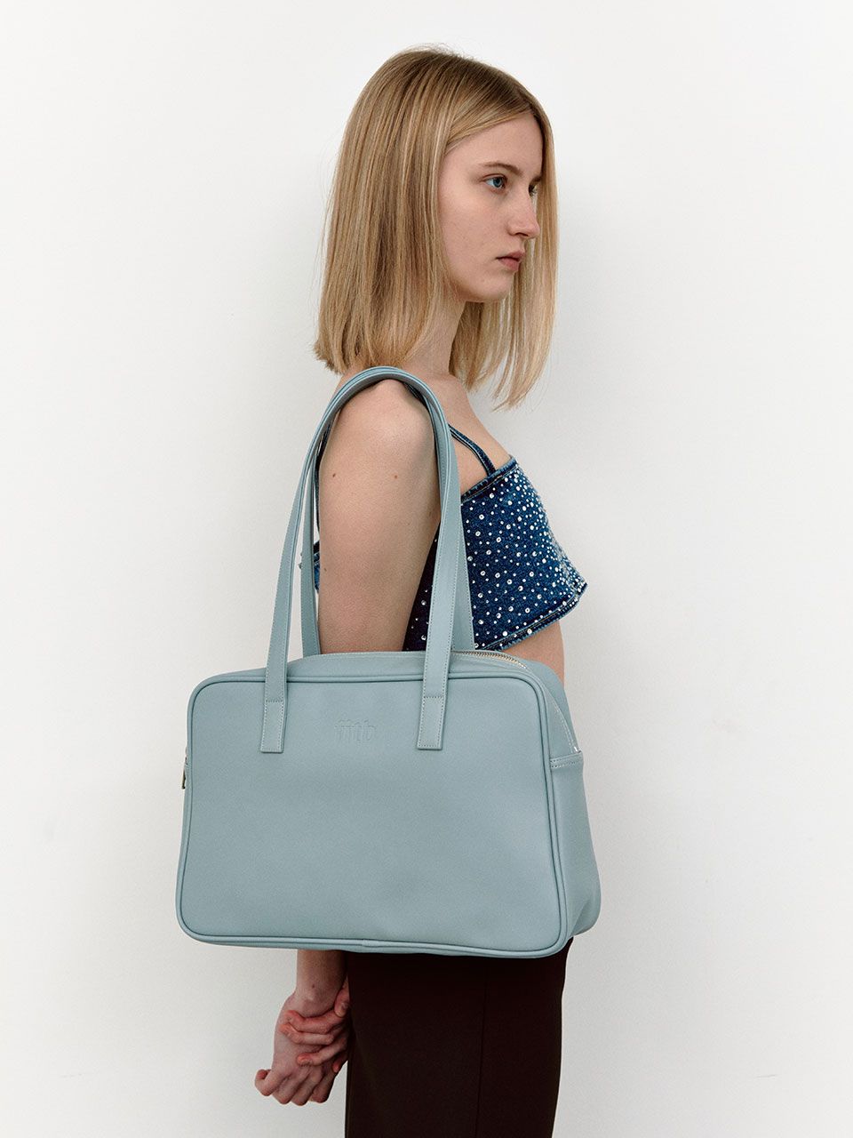 FILLINTHEBLANK Trapezoid Shoulder Bag 4カラー MUSINSA | FILLINTHEBLANK Trapezoid Shoulder Bag (pale blue)
