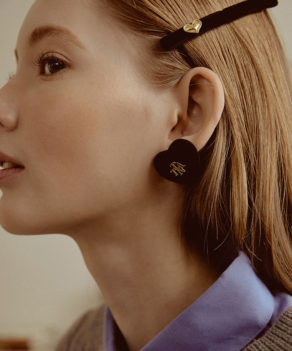 타티아나(TATIANA) Velvet Emblem Earring EC1951